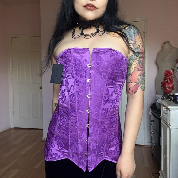 💜 Grunge Victorian Goth Corset NWT! - Picture 4 of 9